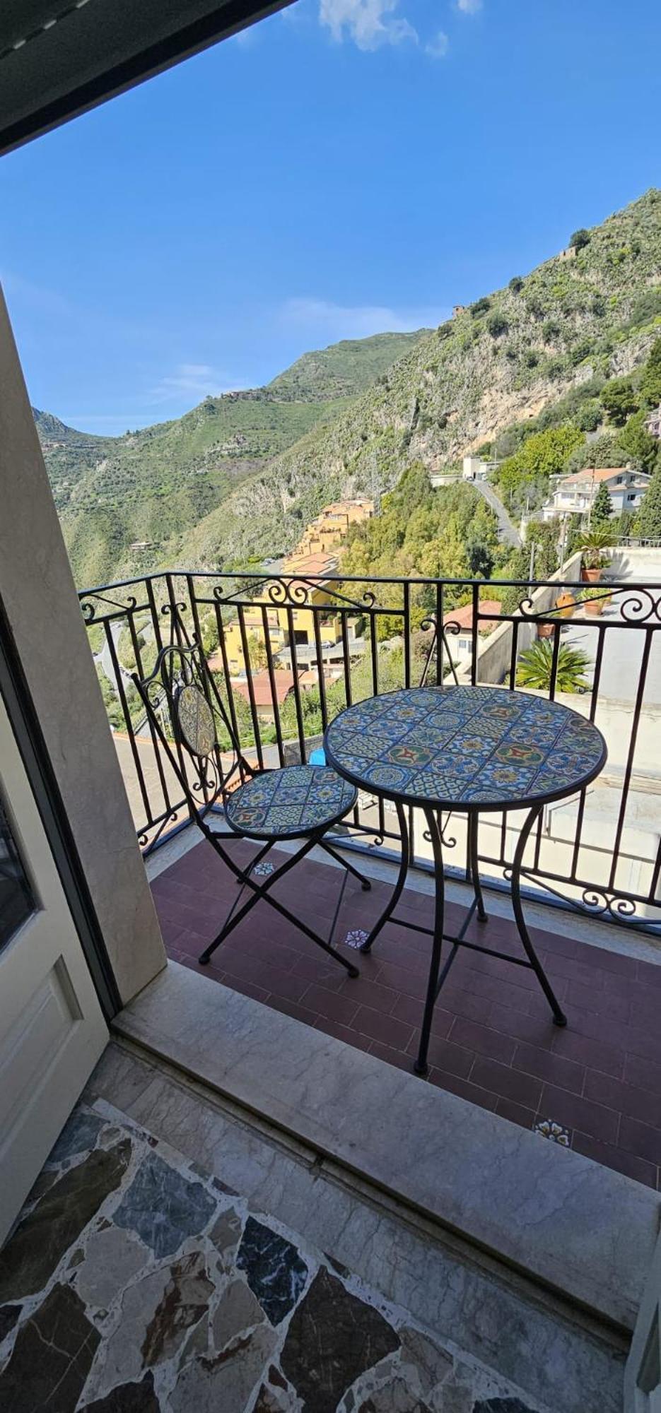 La Casa Di Gio Bed & Breakfast Taormina Exterior foto